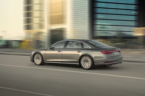Audi A8 L