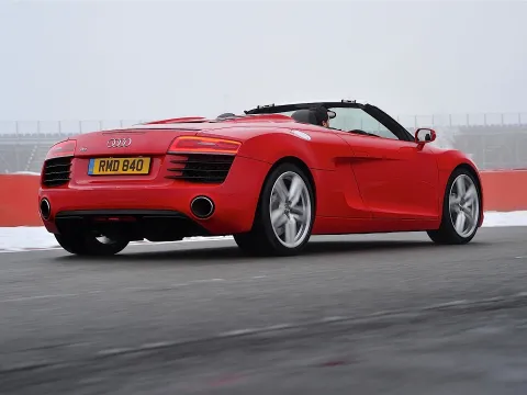 Audi R8 Spyder 4.2 FSI Quattro