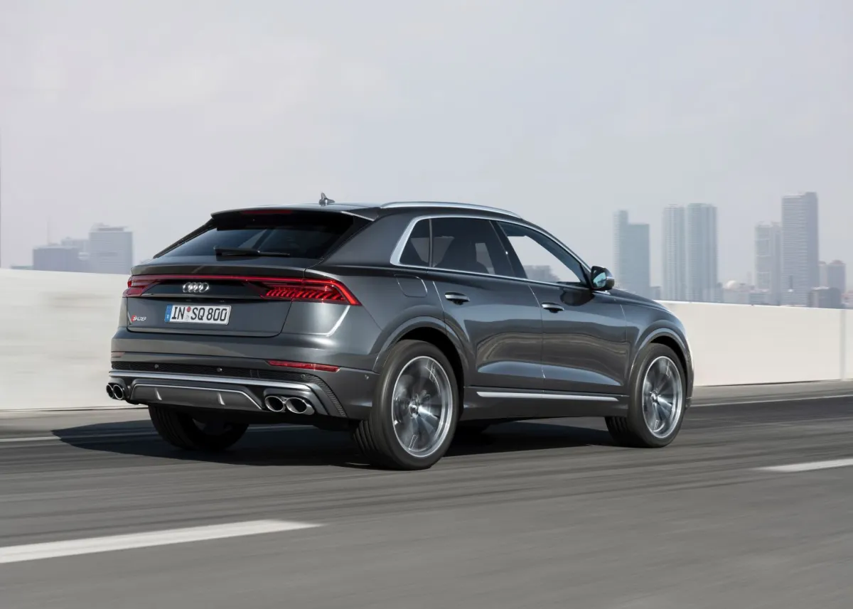 Audi SQ8