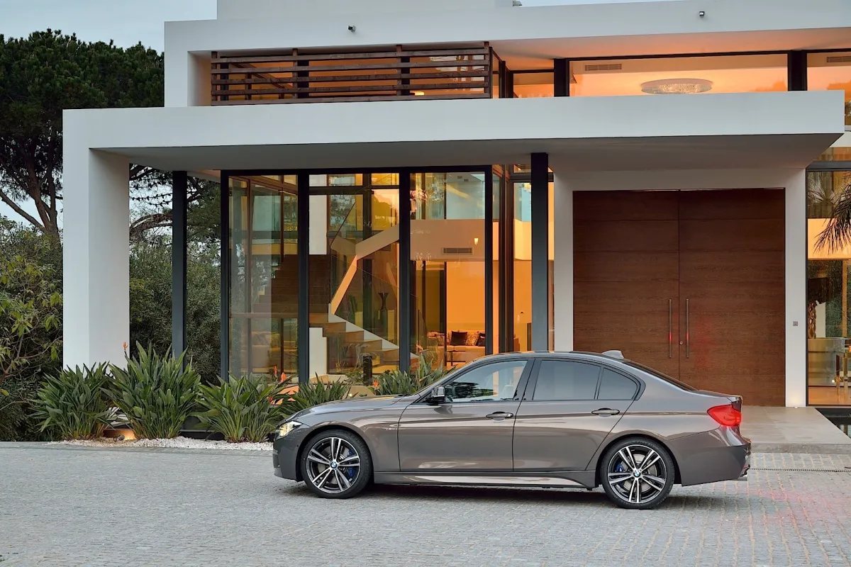 BMW 3 Series Sedan (F30) LCI