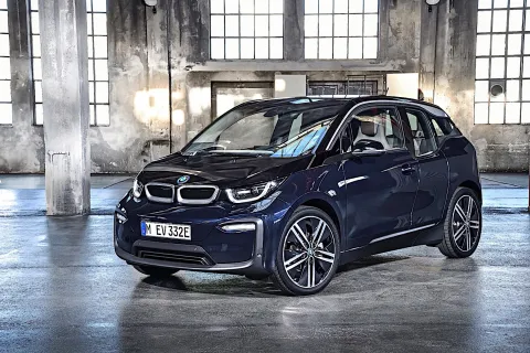 i3