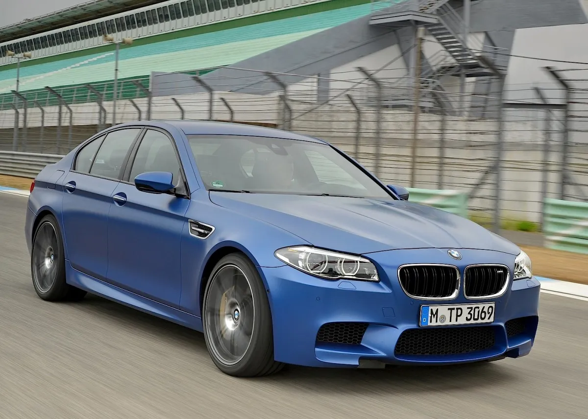 BMW M5
