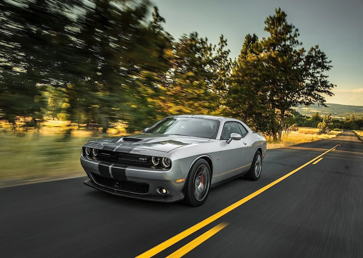 Dodge Challenger SRT