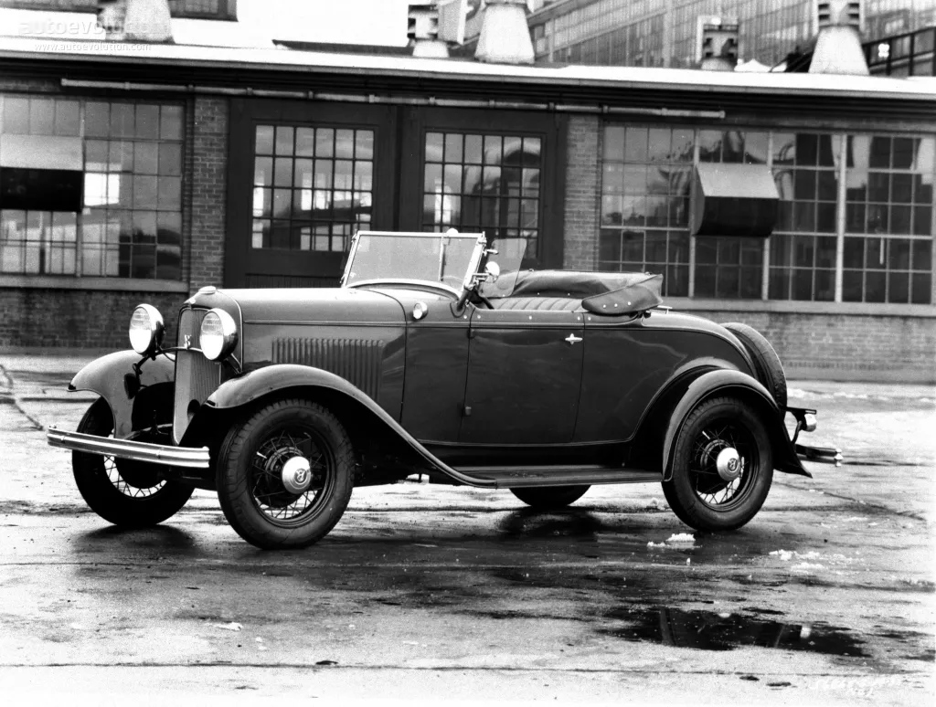 Ford Deluxe Roadster