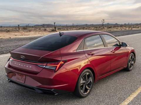 Hyundai Elantra