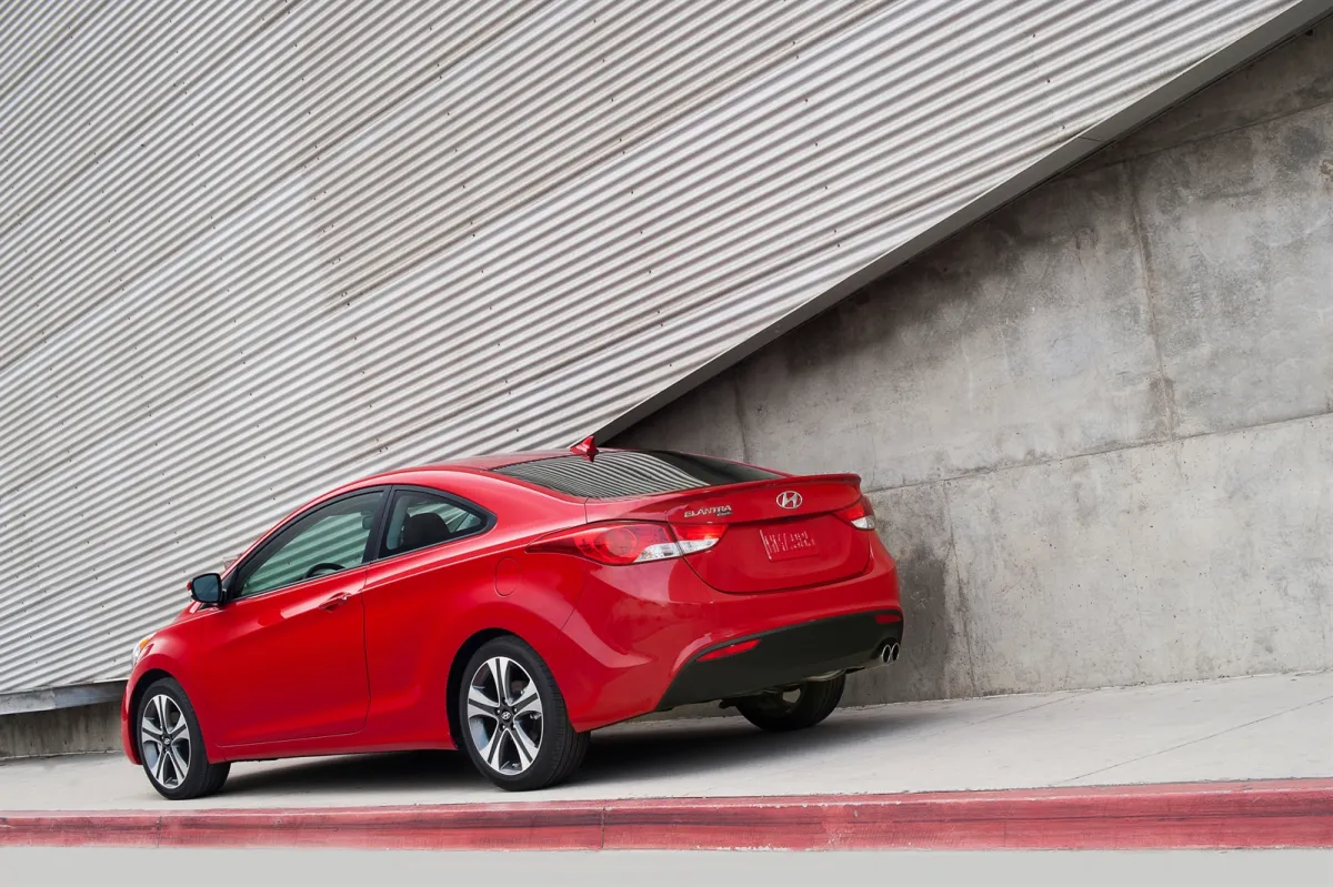 Hyundai Elantra Coupe