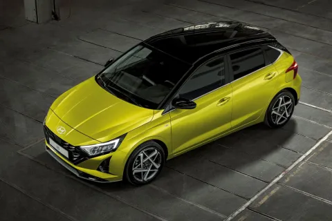 i20