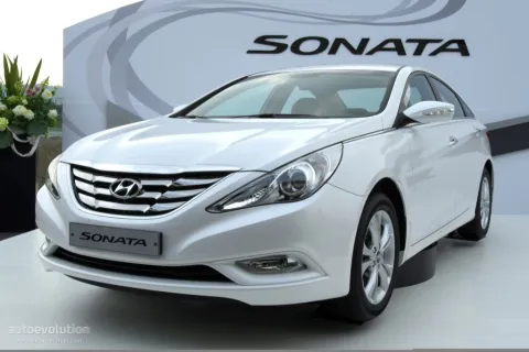 Hyundai Sonata / i45