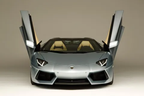 Aventador LP 700-4