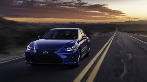 Lexus ES