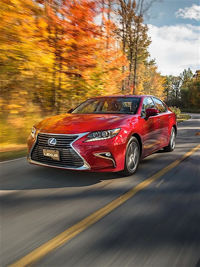 Lexus ES