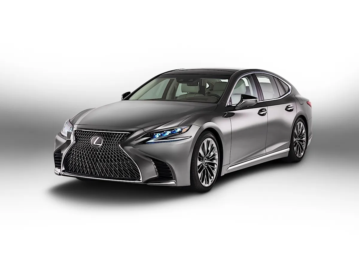 Lexus LS