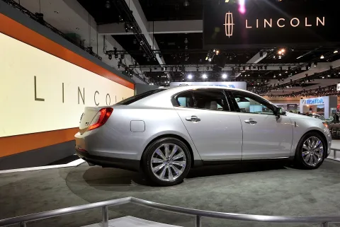 Lincoln MKS
