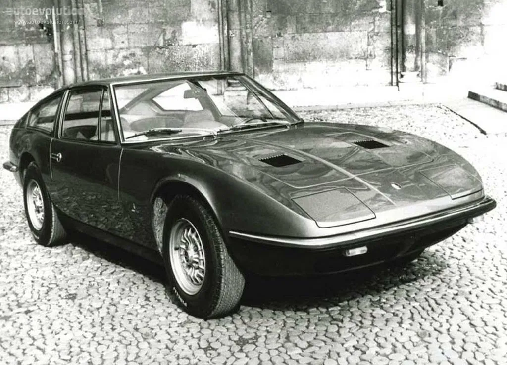 Maserati Indy