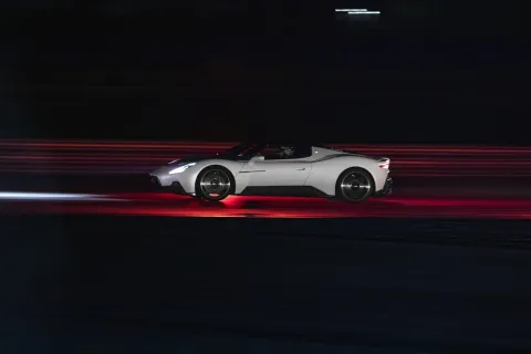 Maserati MC20