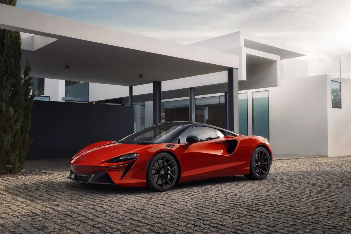 Mclaren Artura