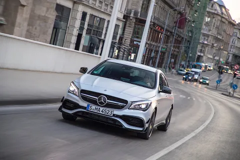 Mercedes-AMG CLA 45 Coupe