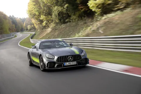 Mercedes-AMG GT R PRO