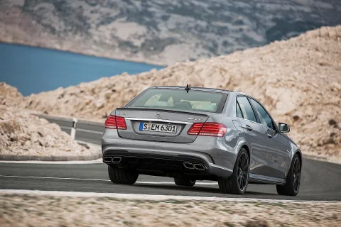 Mercedes-Benz E 63 AMG (W212)