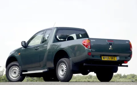L 200/Triton