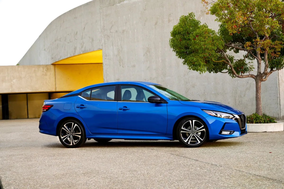 Nissan Sentra