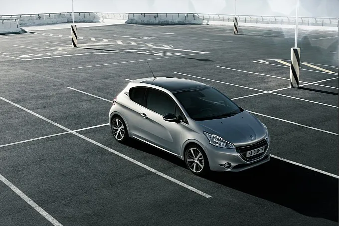 Peugeot 208 3 doors