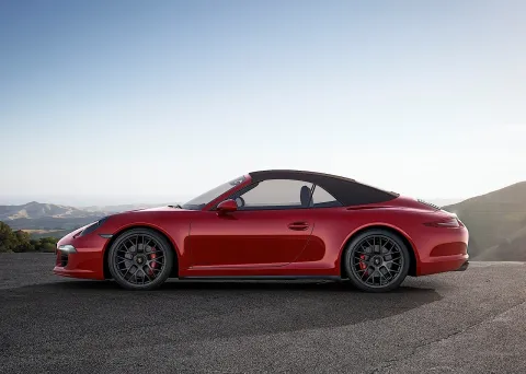 Porsche 911 Carrera GTS Cabriolet