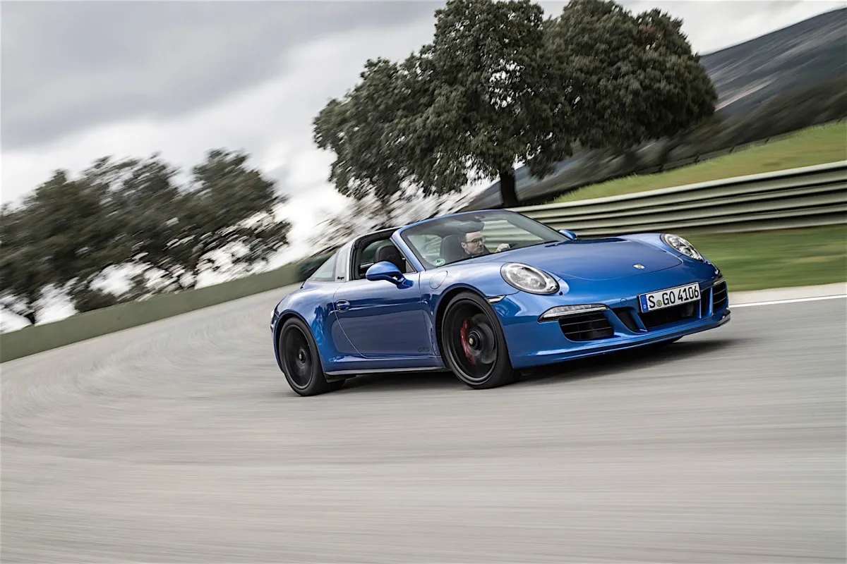 Porsche 911 Targa 4 GTS (991)