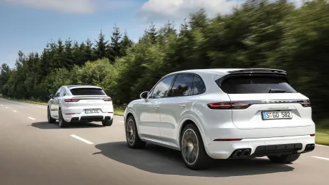 Porsche Cayenne Turbo S E-Hybrid (PO536)