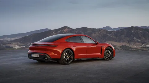 Porsche GTS