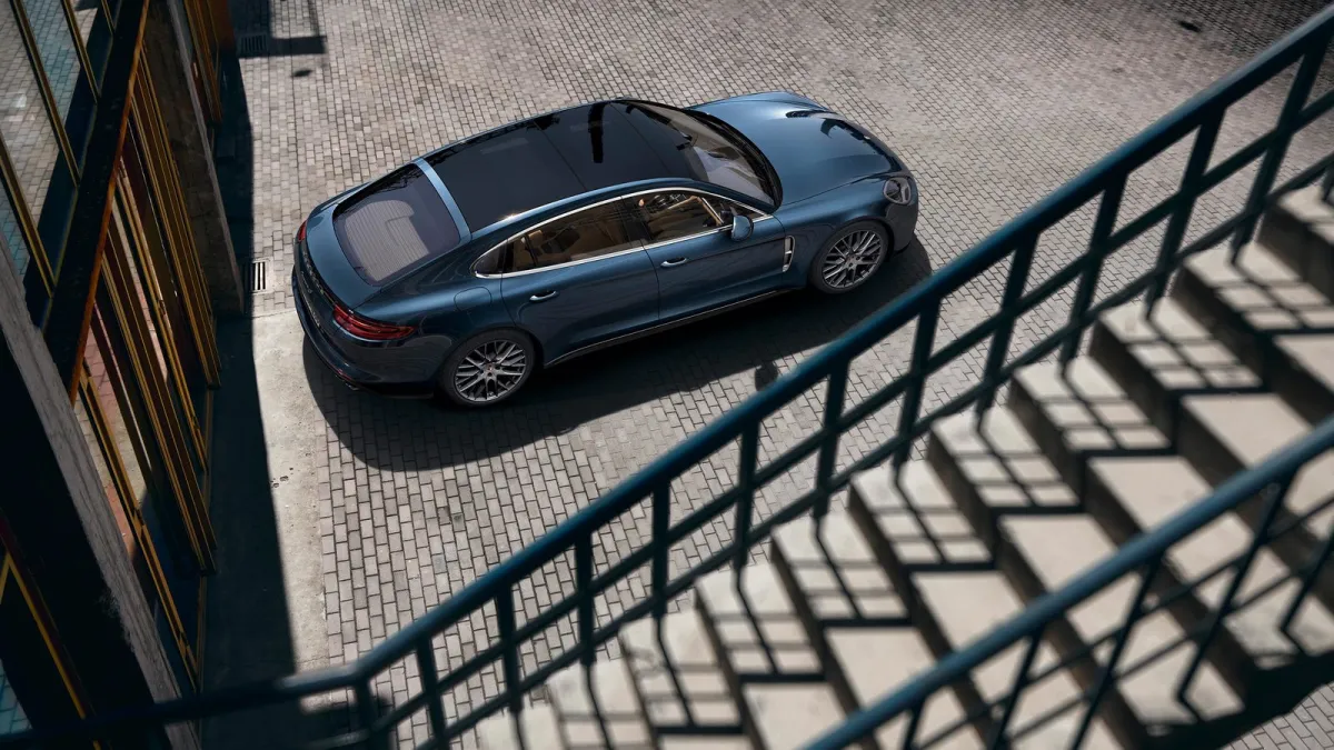 Porsche Panamera (971)
