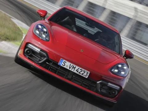 Porsche Panamera GTS Sport Turismo (971)