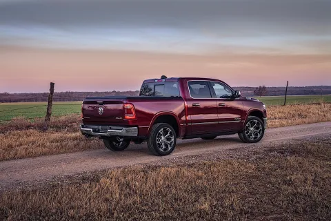 RAM Trucks 1500 Crew Cab