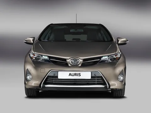 Toyota Auris 5 Doors