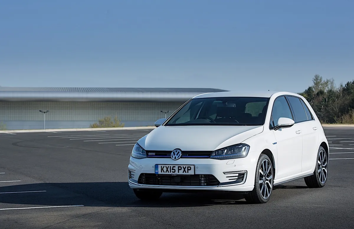 Volkswagen Golf VII GTE