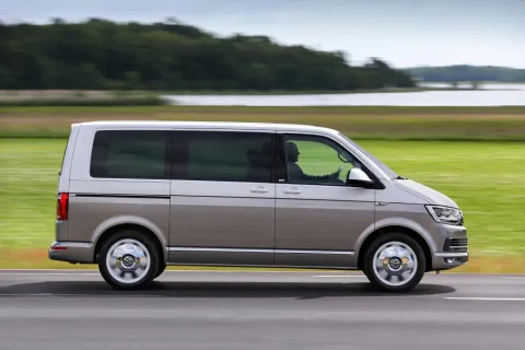 Volkswagen Multivan (T6)